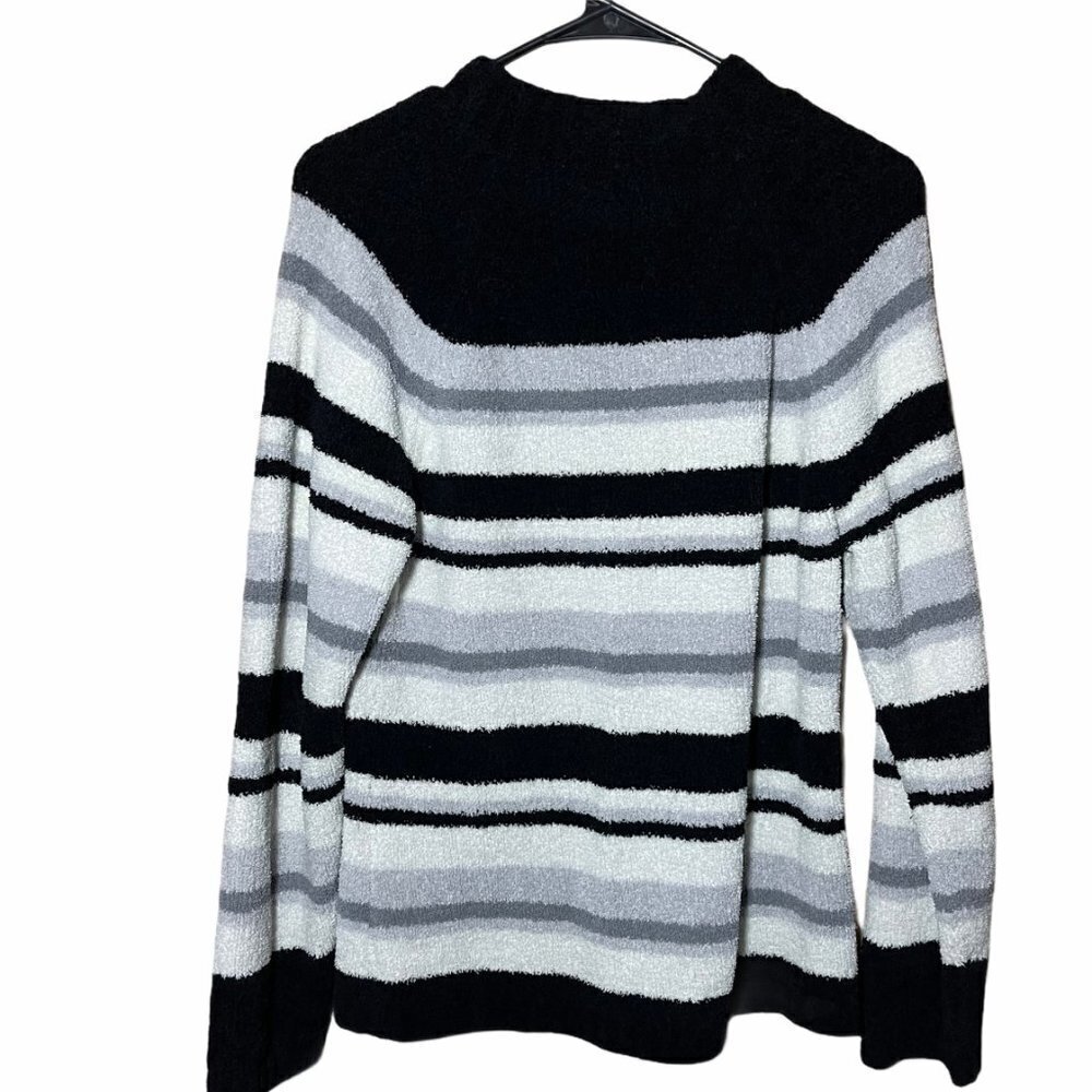 St John's Women Sweater Size S * - Picture 2 of 5